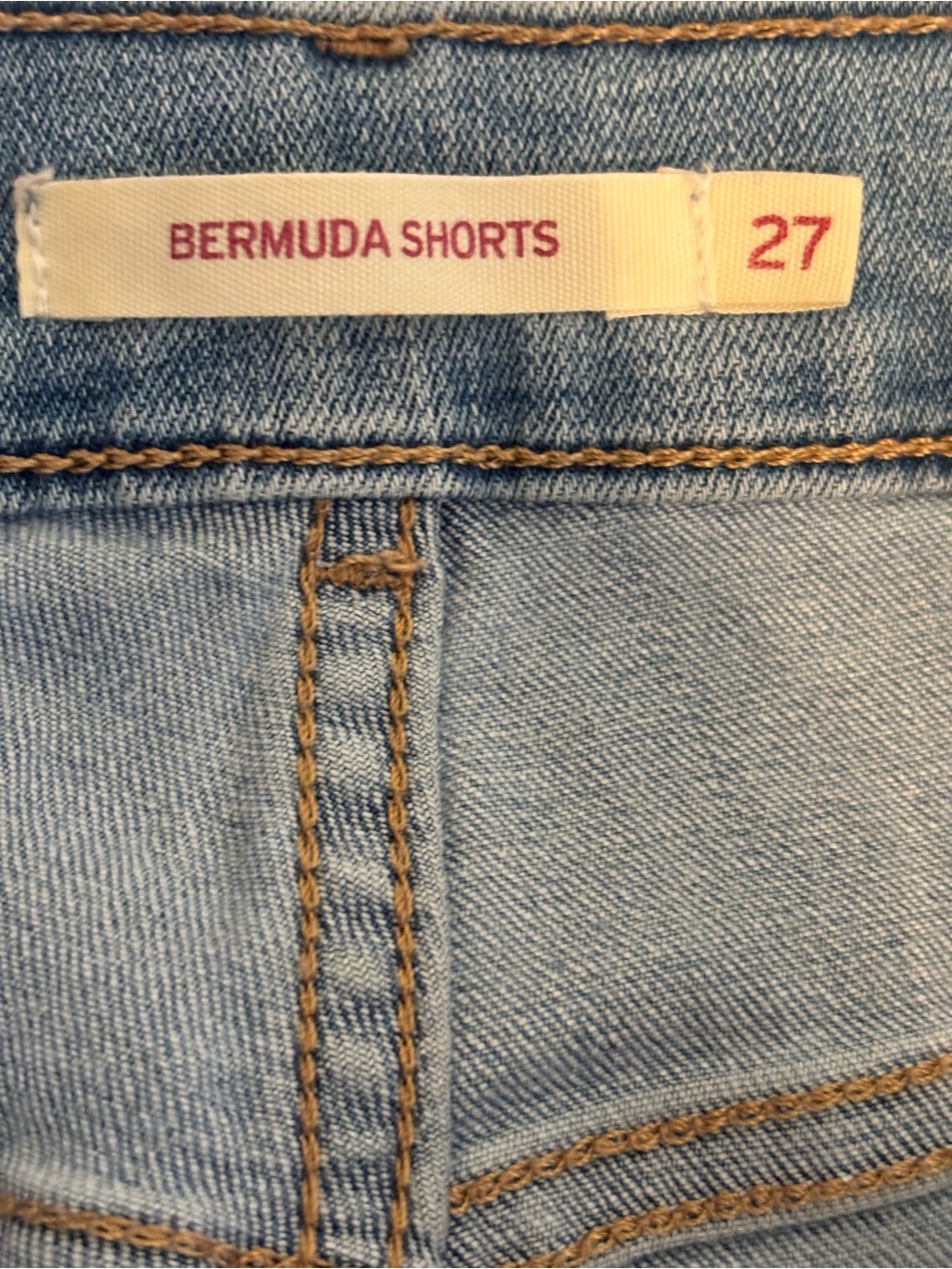 Levi’s Bermuda shorts women’s  size 27 - Picture 4 of 5